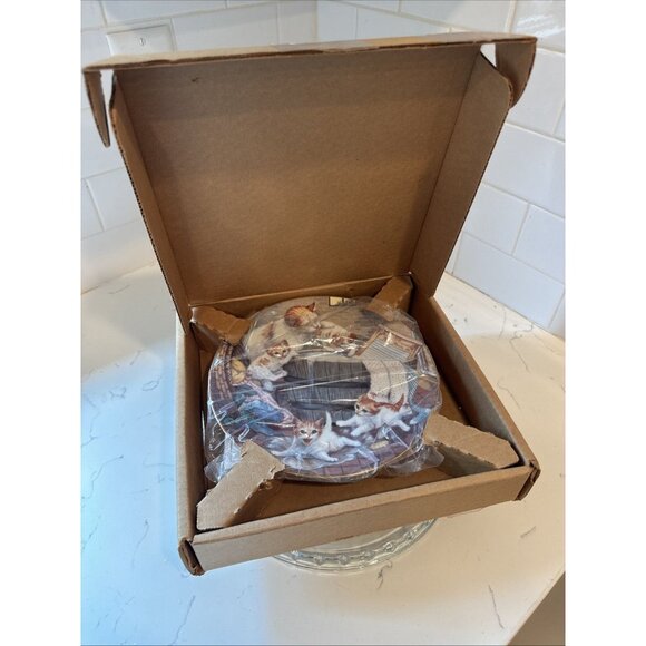 Country Kitties By Gre Gerardi “All Washed Up” Collectors Plate - Picture 15 of 15